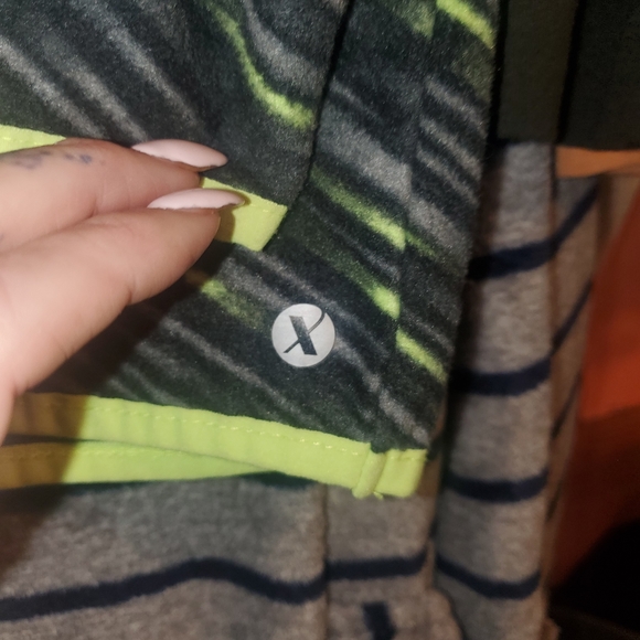 Exersion sz Large, multi colored. Unisex - Picture 5 of 6